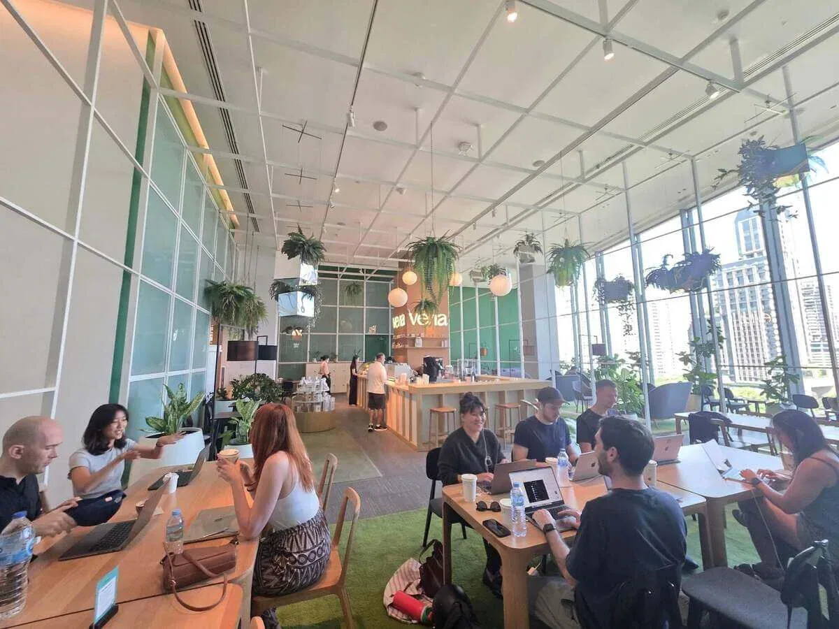 Coworking im Cafe in Bangkok
