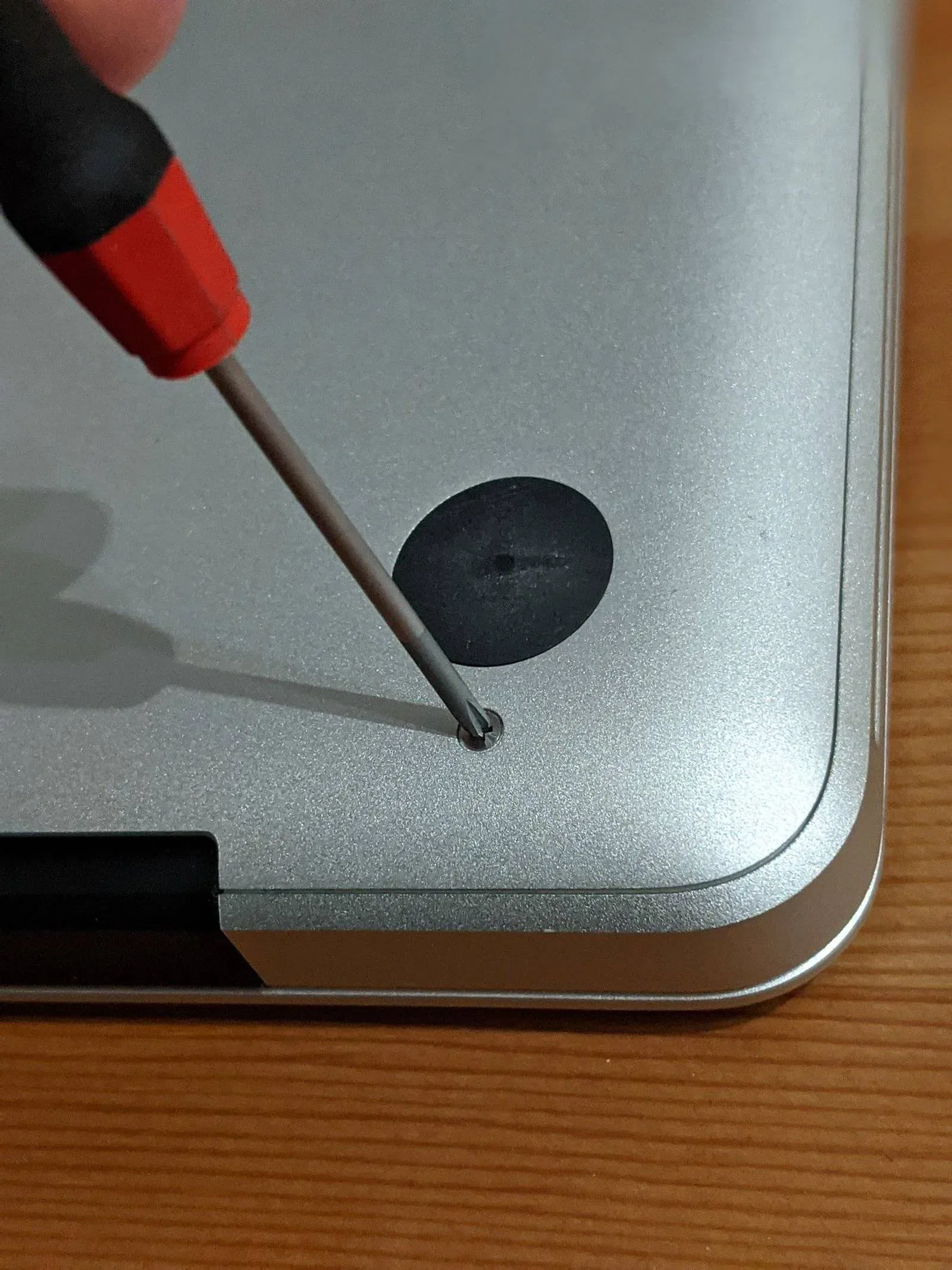 open a macbook pro