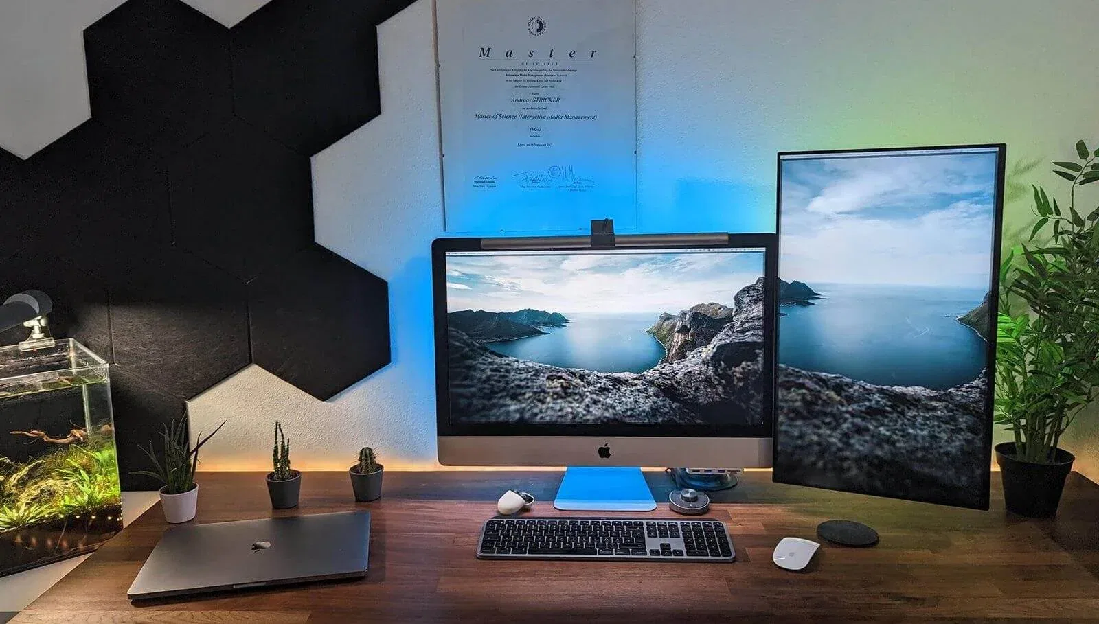 desk setup2023